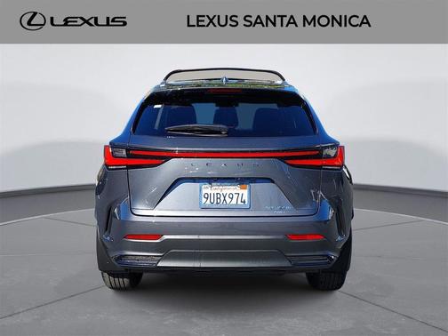 2025 Lexus NX 350h Premium