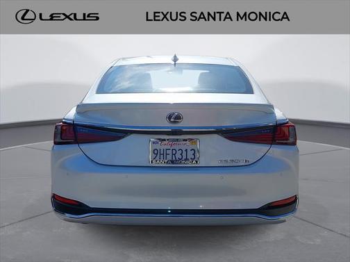 2024 Lexus ES 300h Base