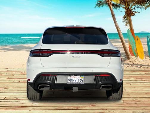 2024 Porsche Macan Base