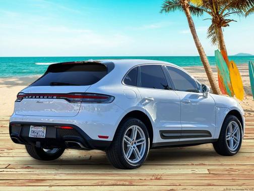 2024 Porsche Macan Base