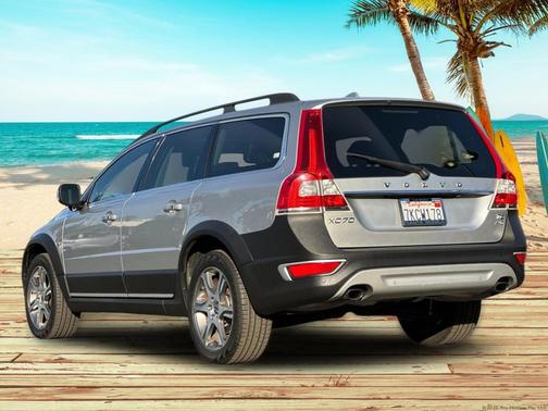 2015 Volvo XC70 T6 Platinum