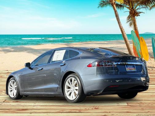 2016 Tesla Model S 90D