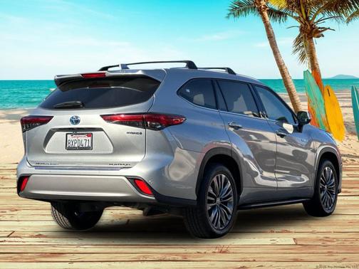 2021 Toyota Highlander Hybrid Platinum