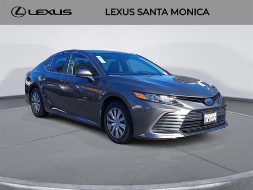 2022 Toyota Camry LE