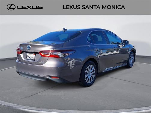 2022 Toyota Camry LE