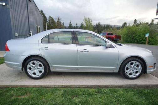 2011 Ford Fusion SE