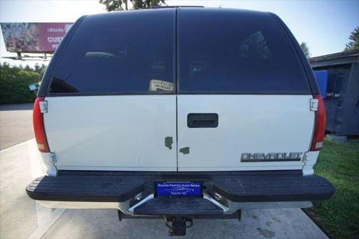 1998 Chevrolet Suburban 1500