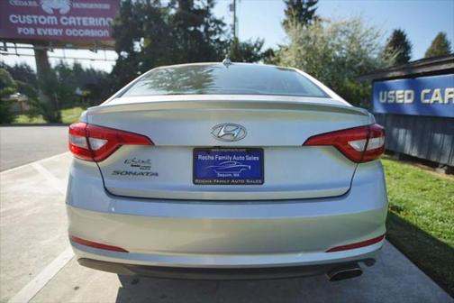 2017 Hyundai SONATA SE