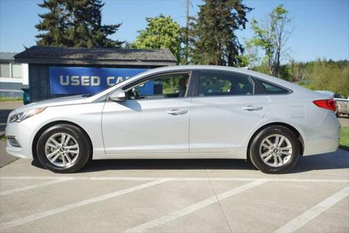 2017 Hyundai SONATA SE