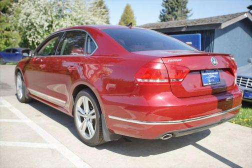 2015 Volkswagen Passat 2.0L TDI DSG SEL Premium