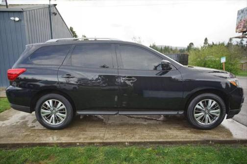 2020 Nissan Pathfinder SL 4WD