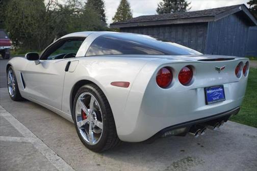 2009 Chevrolet Corvette Base