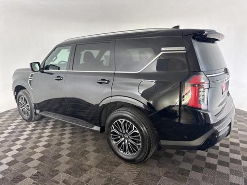 2025 Nissan Armada SL