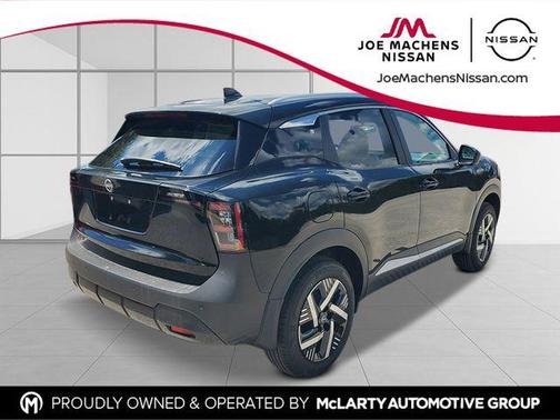 Super Black 2026 Nissan Kicks SV