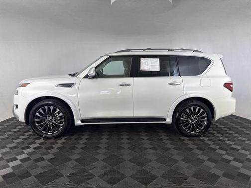 2024 Nissan Armada Platinum