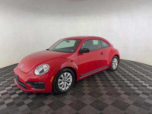 2018 Volkswagen Beetle 2.0T S