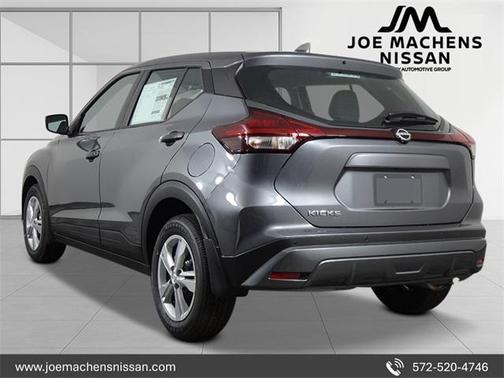 2025 Nissan Kicks S