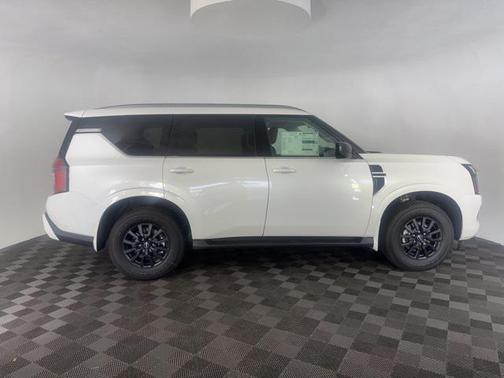 2025 Nissan Armada SV