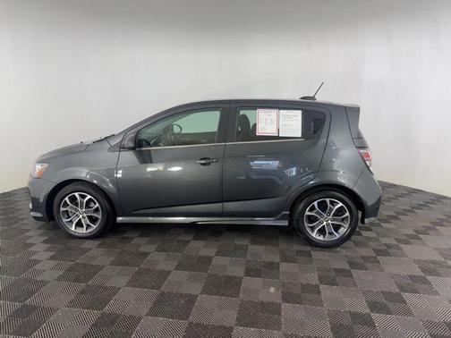2017 Chevrolet Sonic LT