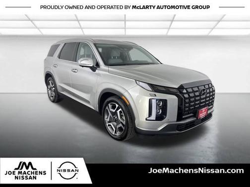Typhoon Silver 2025 Hyundai PALISADE SEL Premium