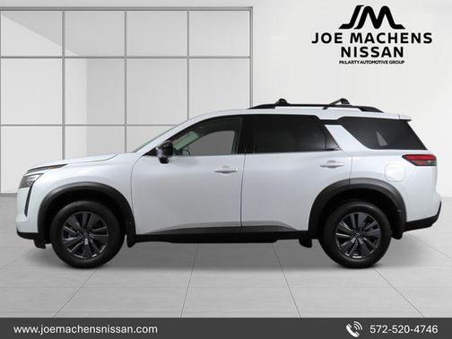 Everest White Pearl Tricoat 2026 Nissan Pathfinder SV