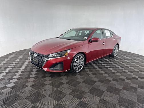 2025 Nissan Altima 2.5 SL