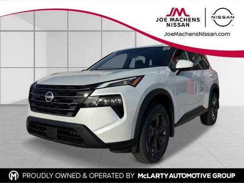 Everest White Pearl Tricoat 2026 Nissan Rogue SV