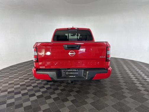 2025 Nissan Frontier SV