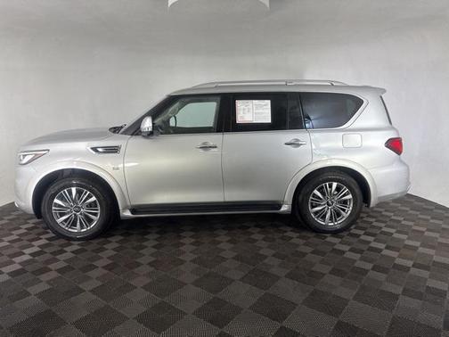 2020 INFINITI QX80 Luxe