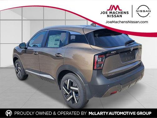 Canyon Bronze Metallic 2026 Nissan Kicks SV