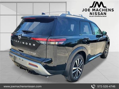 2025 Nissan Pathfinder Platinum