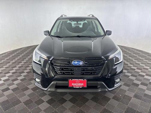 Crystal Black Silica 2023 Subaru Forester Premium