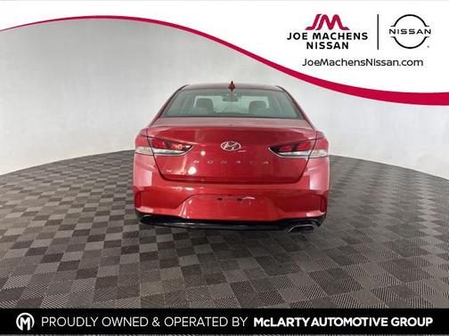 2018 Hyundai SONATA SE