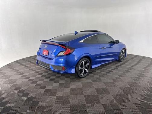 2017 Honda Civic Touring