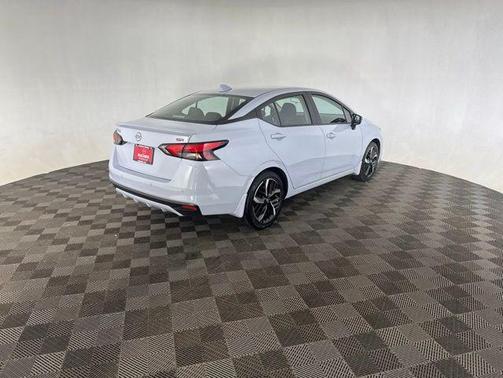 Gray Sky Pearl 2025 Nissan Versa 1.6 S