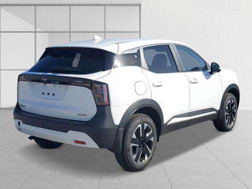 Fresh Powder 2026 Nissan Kicks SV