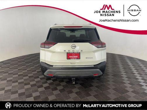 Pearl White Tricoat 2023 Nissan Rogue SV