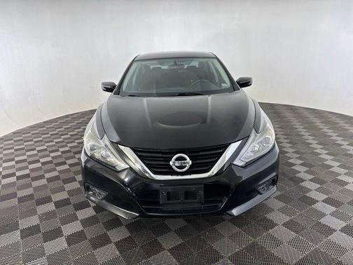Super Black 2018 Nissan Altima 2.5 SR