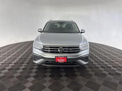 Pyrite Silver Metallic 2023 Volkswagen Tiguan 2.0T SE 4MOTION