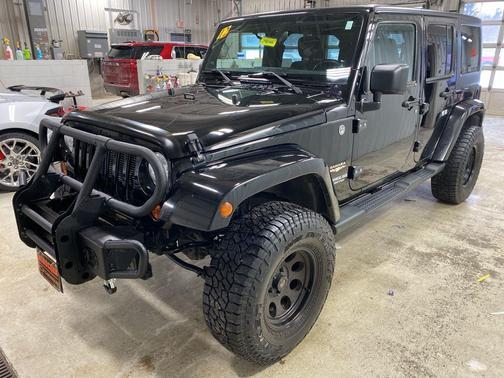 2012 Jeep Wrangler Unlimited Sahara