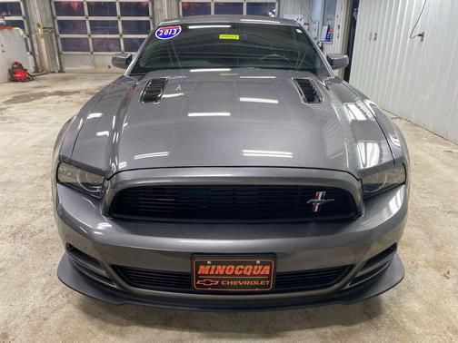 2013 Ford Mustang GT Premium