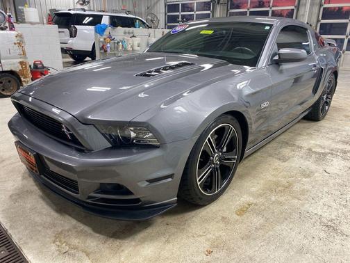 2013 Ford Mustang GT Premium