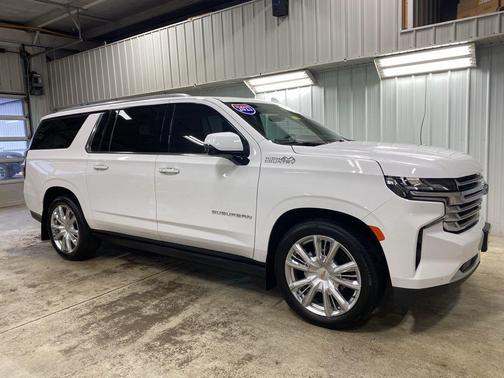 2023 Chevrolet Suburban 4WD High Country