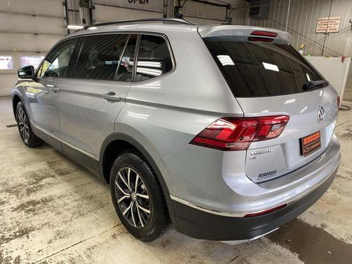 2020 Volkswagen Tiguan 2.0T SE 4MOTION
