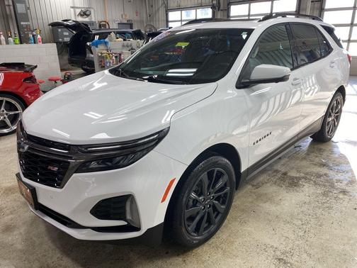 2023 Chevrolet Equinox AWD RS