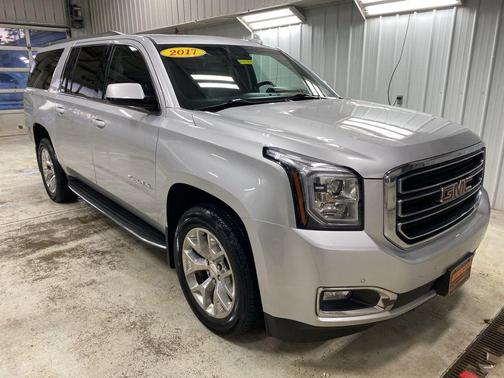 2017 GMC Yukon XL SLT