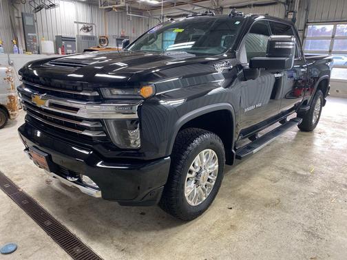 2023 Chevrolet Silverado 3500 High Country