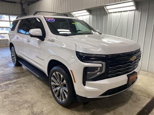 2025 Chevrolet Suburban 4WD High Country