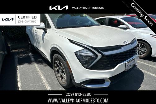 Snow White Pearl 2023 Kia Sportage LX