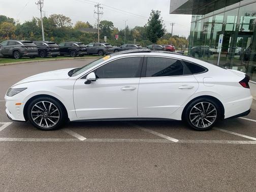 2023 Hyundai SONATA Limited